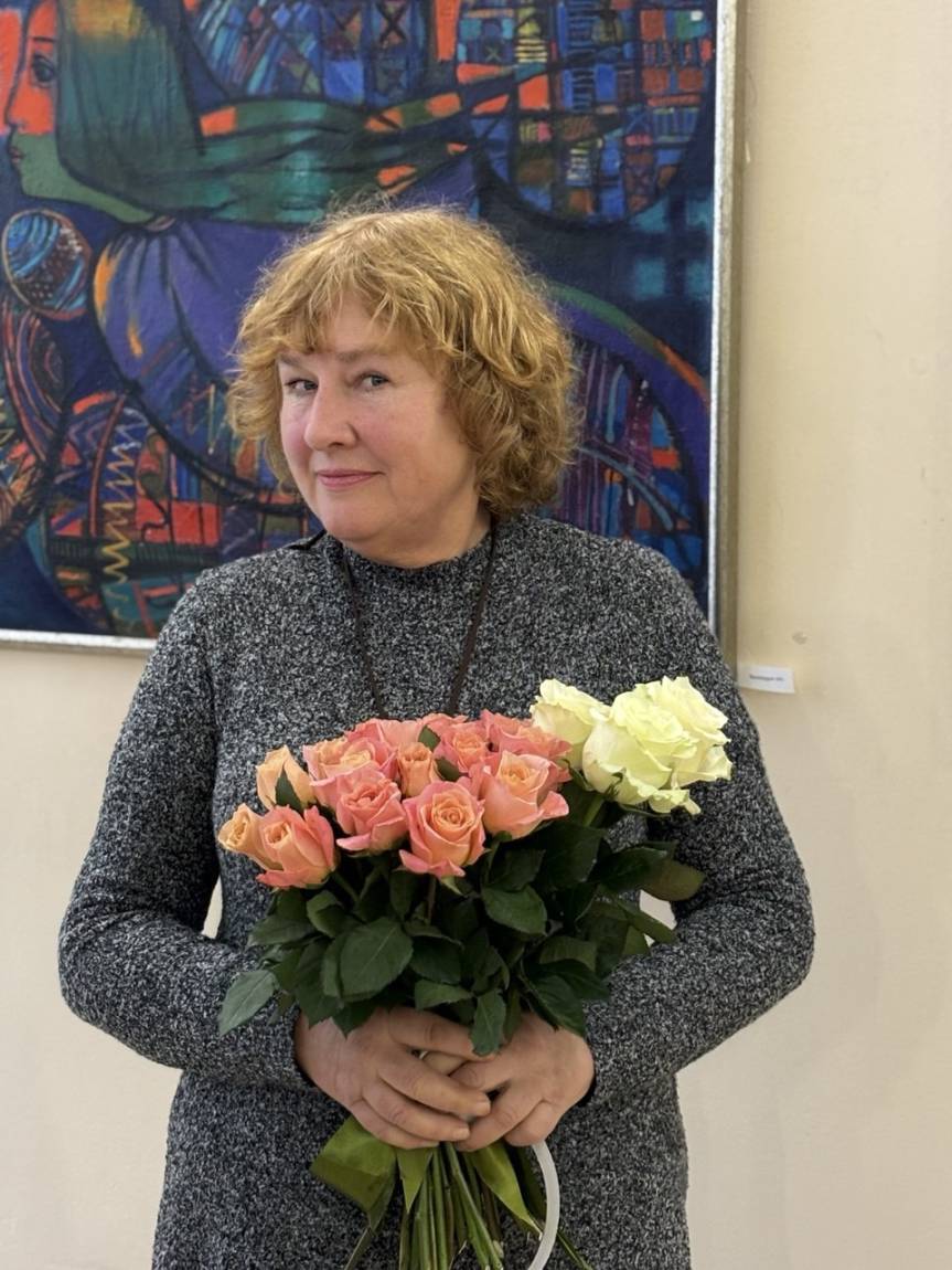 «ЗНАКИ КАРПАТ» ОЛЕНИ КОНДРАТЮК: ПЕРСОНАЛЬНА ВИСТАВКА У МУЗЕЇ НАРОДНОЇ АРХІТЕКТУРИ ТА ПОБУТУ