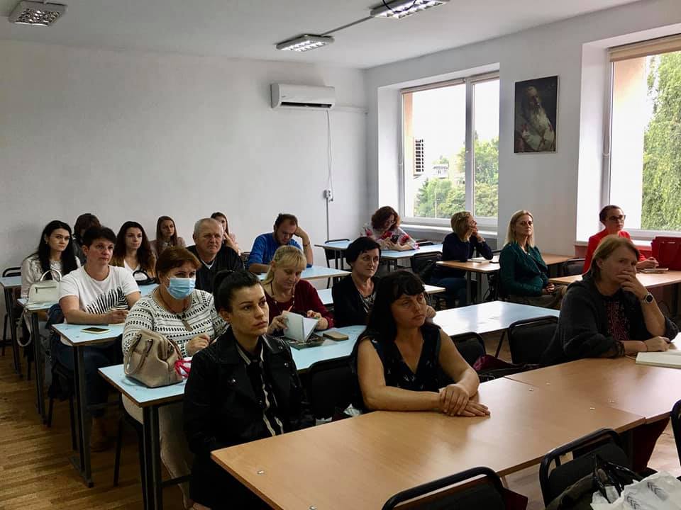 Обмін досвідом між коледжем та мистецькими школами області